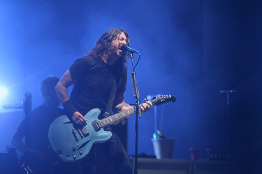Foo Fighters Share 'Show Me How,' Play First Concert With Josh Freese –  Rolling Stone